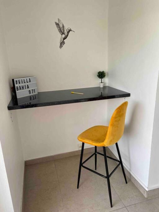 Villa Bahia - Appt F3 Vue Mer Et Montagne Baillif Экстерьер фото