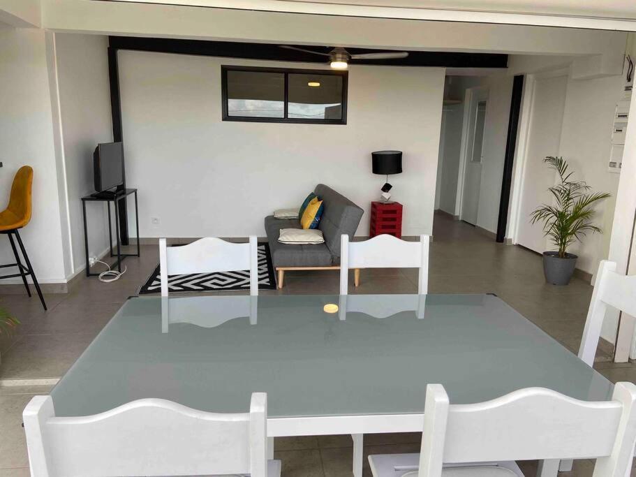 Villa Bahia - Appt F3 Vue Mer Et Montagne Baillif Экстерьер фото